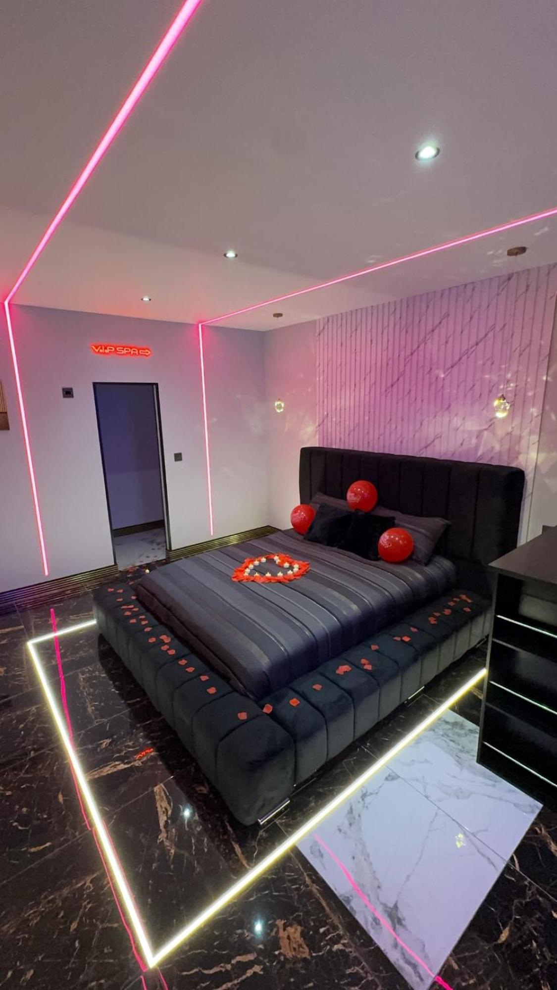Highfield Private Spa Apartment Bradford  Exteriör bild