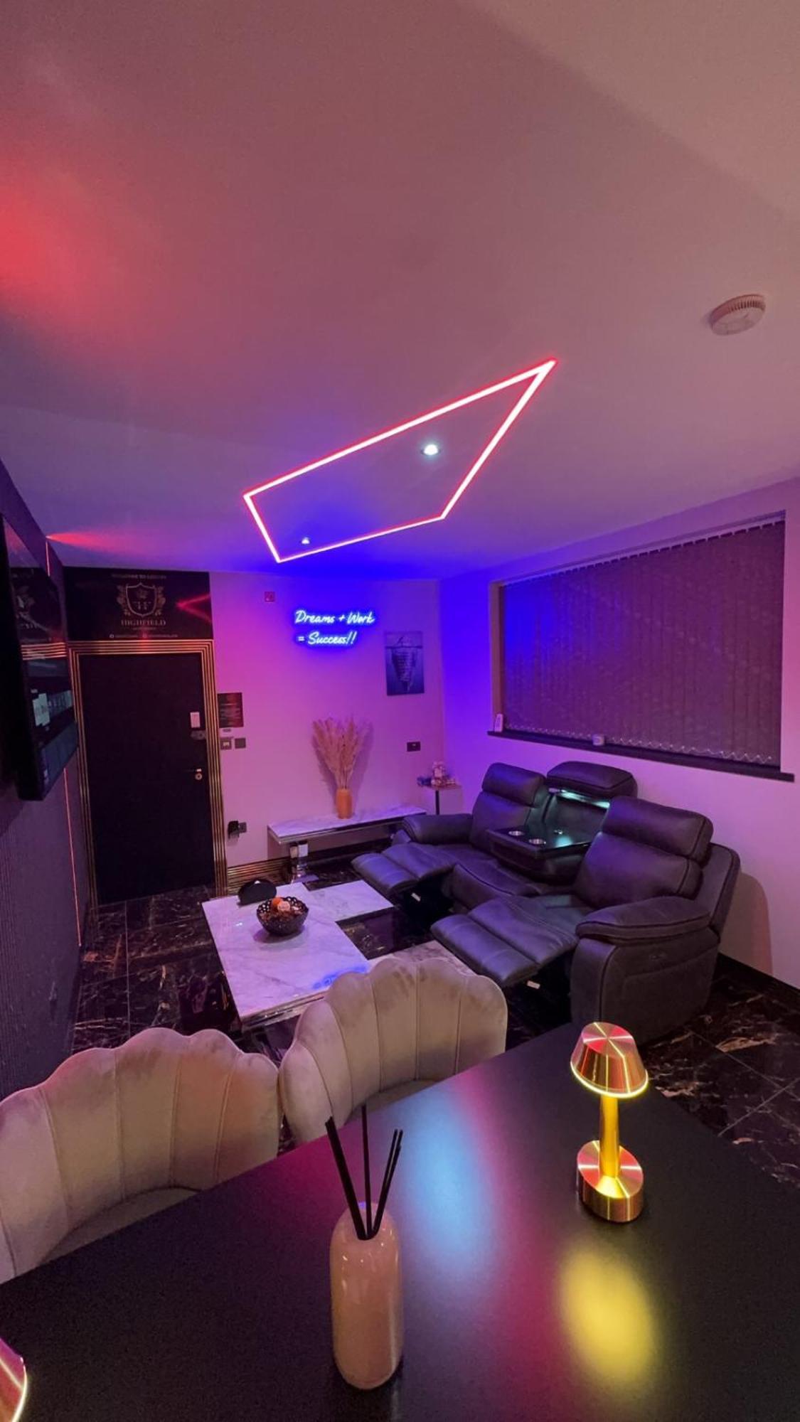 Highfield Private Spa Apartment Bradford  Exteriör bild