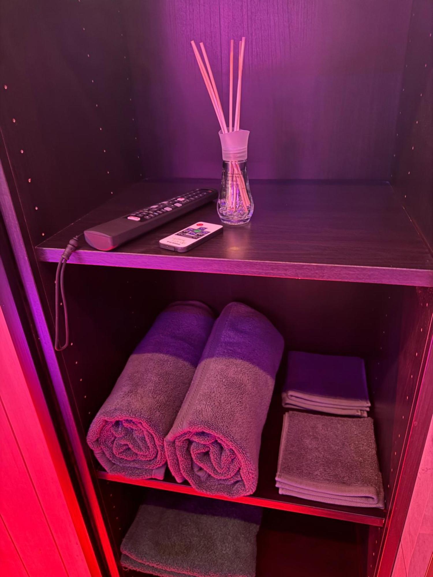 Highfield Private Spa Apartment Bradford  Exteriör bild