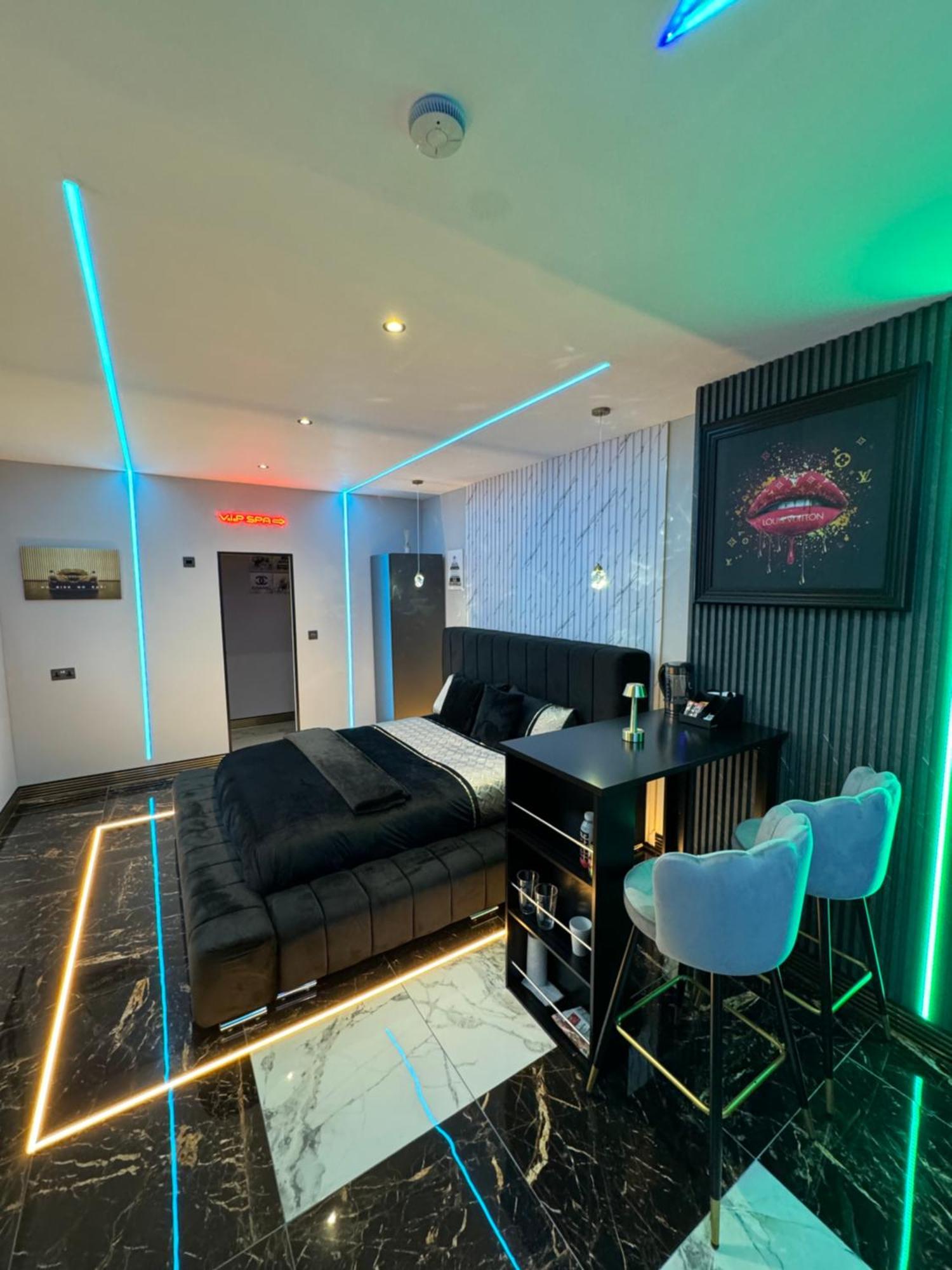 Highfield Private Spa Apartment Bradford  Exteriör bild