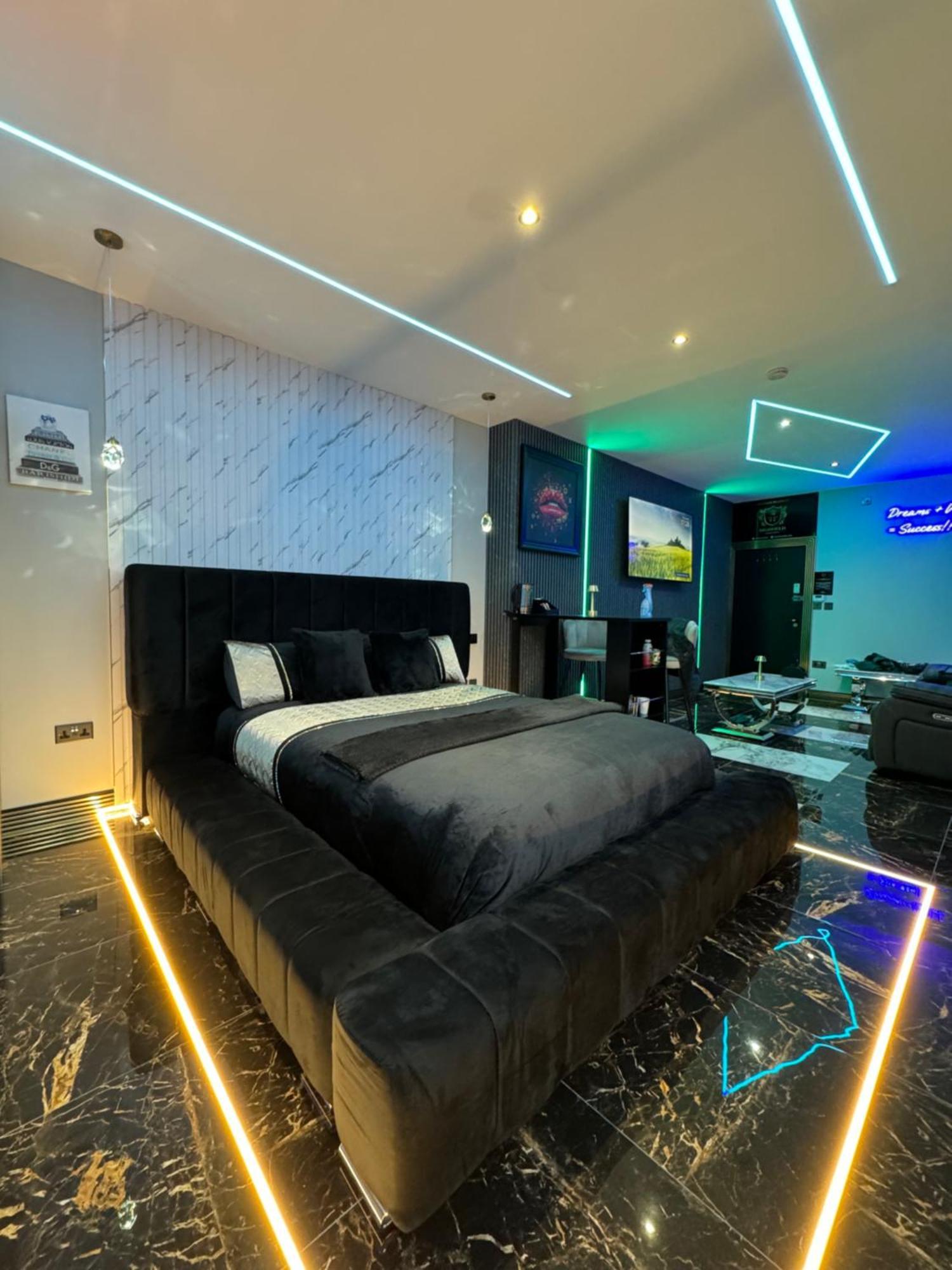 Highfield Private Spa Apartment Bradford  Exteriör bild